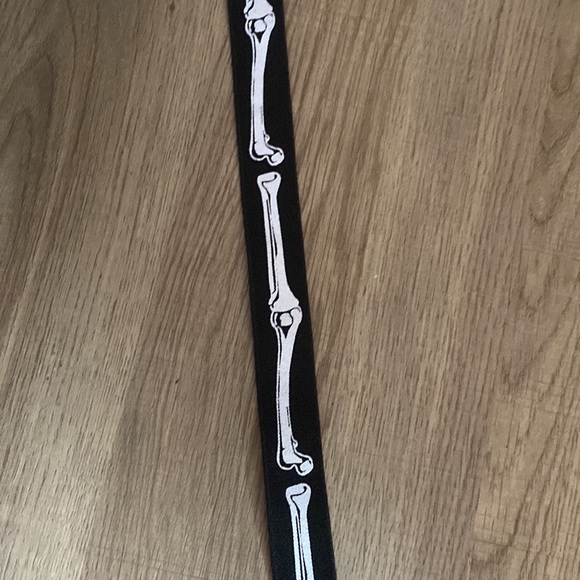 Skeleton suspenders. - Picture 3 of 3